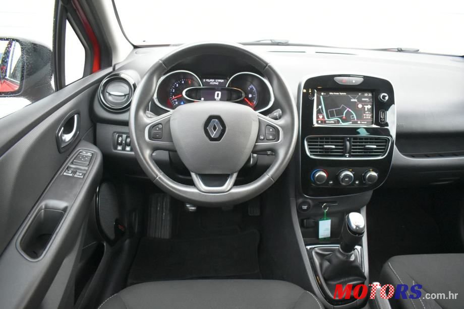 2019' Renault Clio 1.5 Dci Limited photo #4
