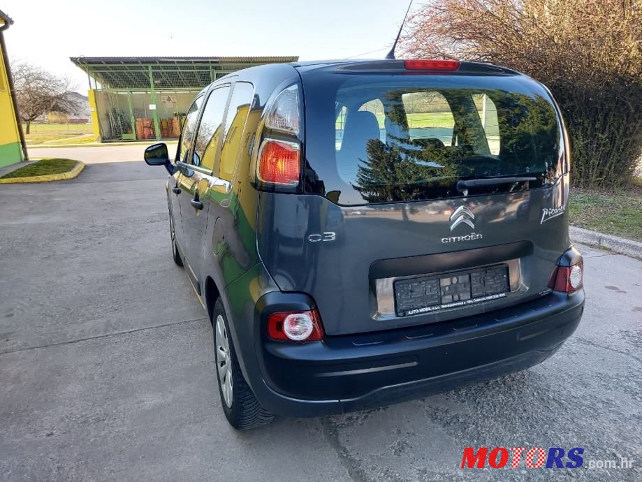 2015' Citroen C3 Picasso photo #3