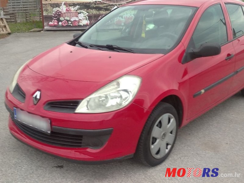 2009' Renault Clio 1,2 photo #1
