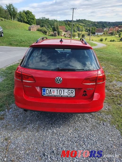 2013' Volkswagen Passat photo #3