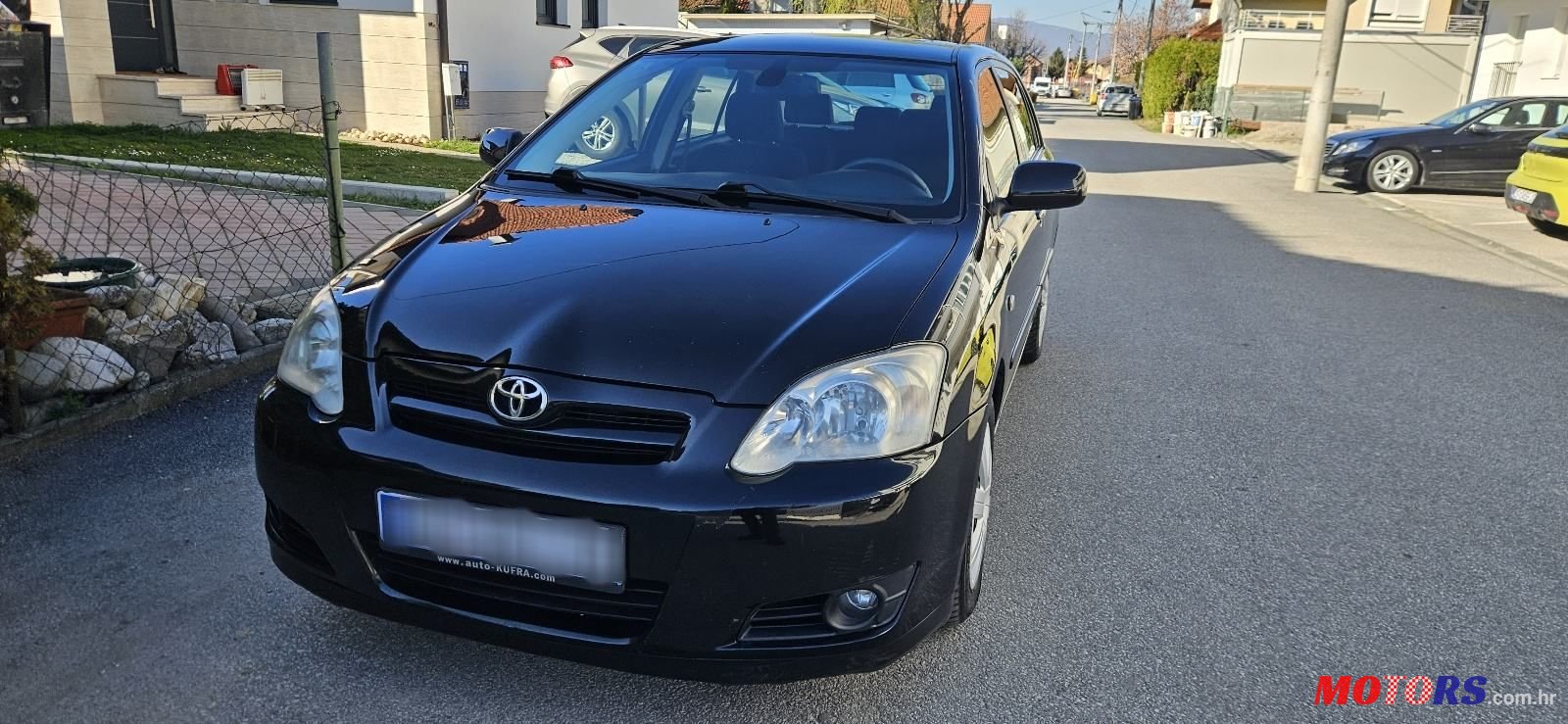 2005' Toyota Corolla 1.4 D4D photo #2