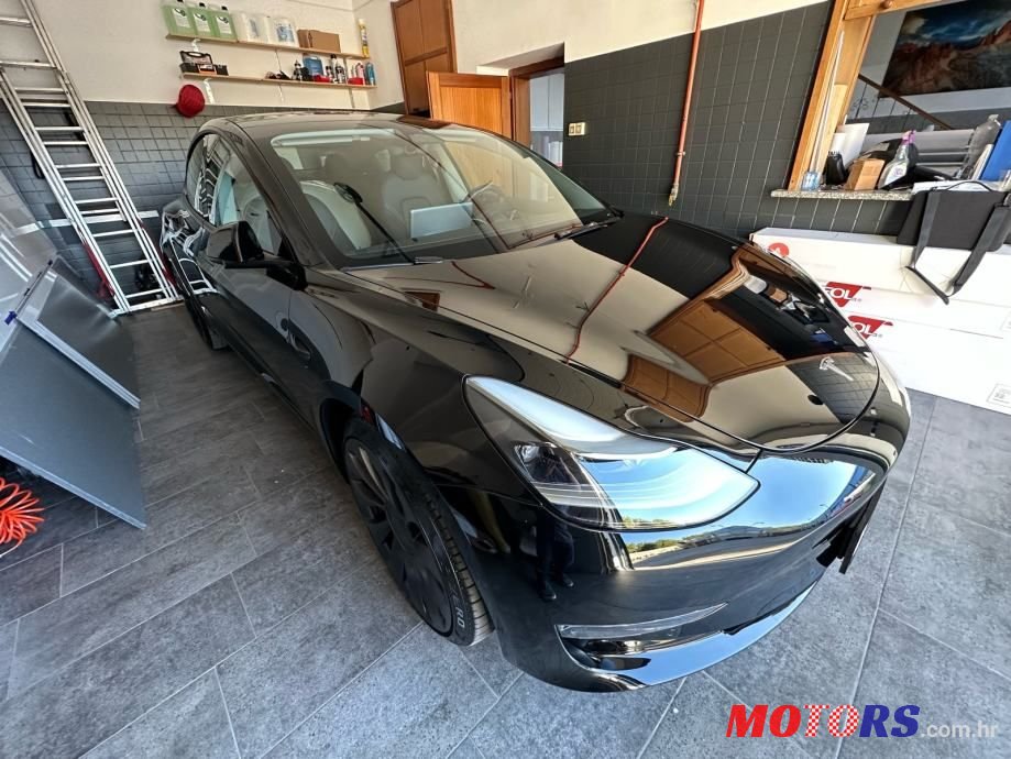 2022' Tesla Model 3 photo #2