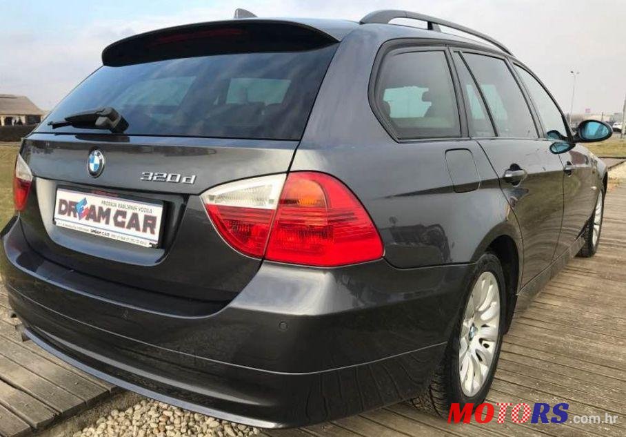 2006' BMW 3 Series 320D photo #2