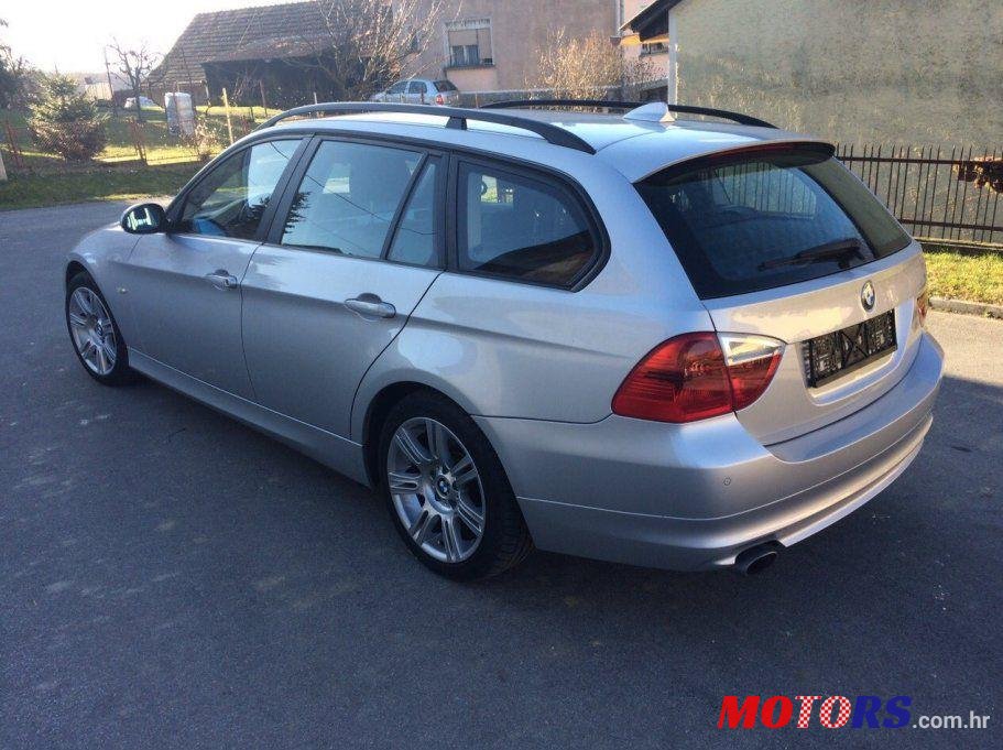 2008' BMW 3 Series 320D Touring photo #2