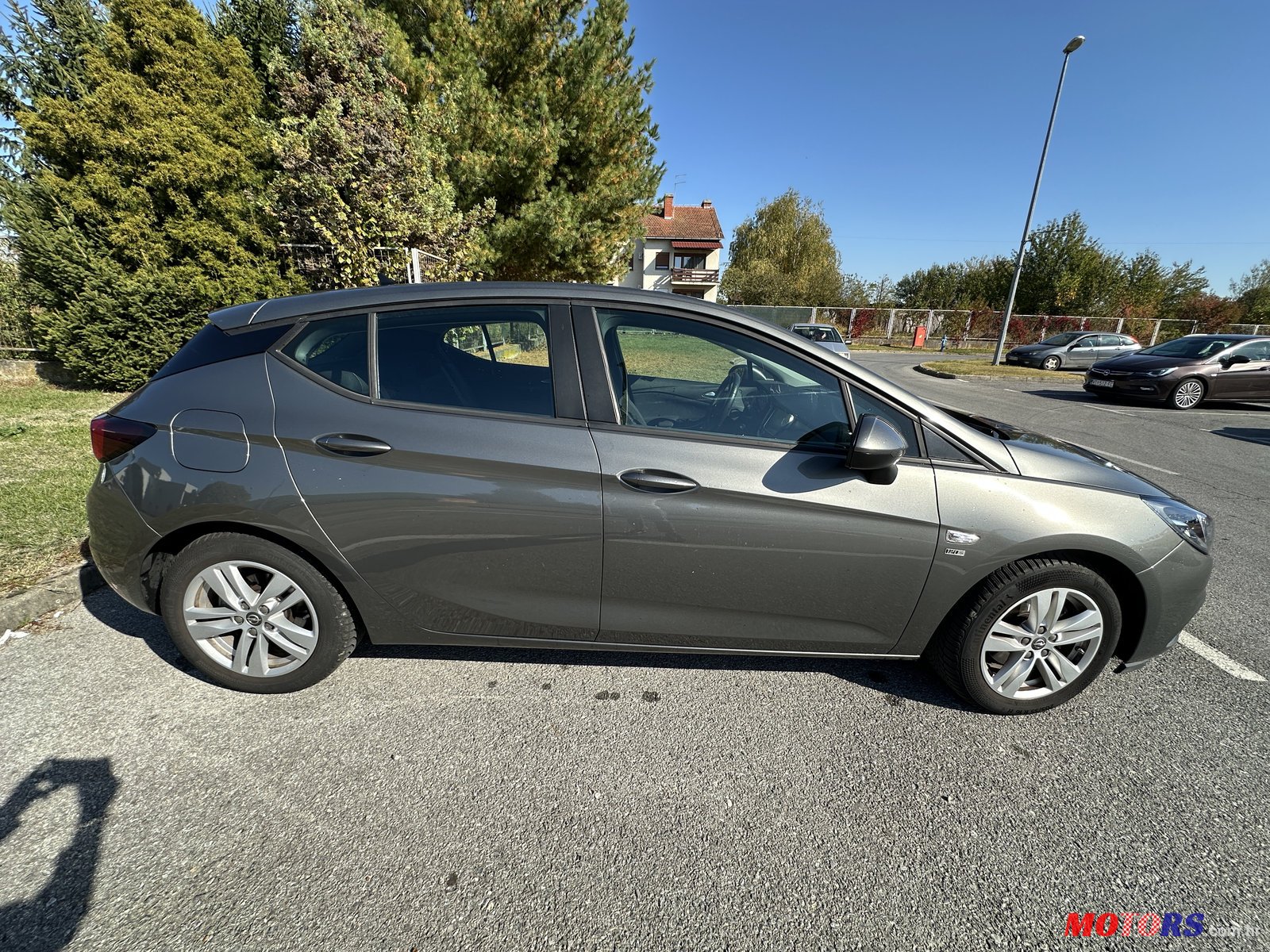 2019' Opel Astra J photo #4