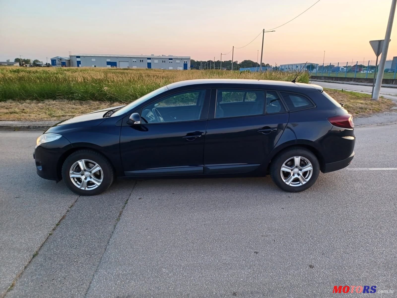 2010' Renault Megane Grandtour 1,5 Dci photo #4