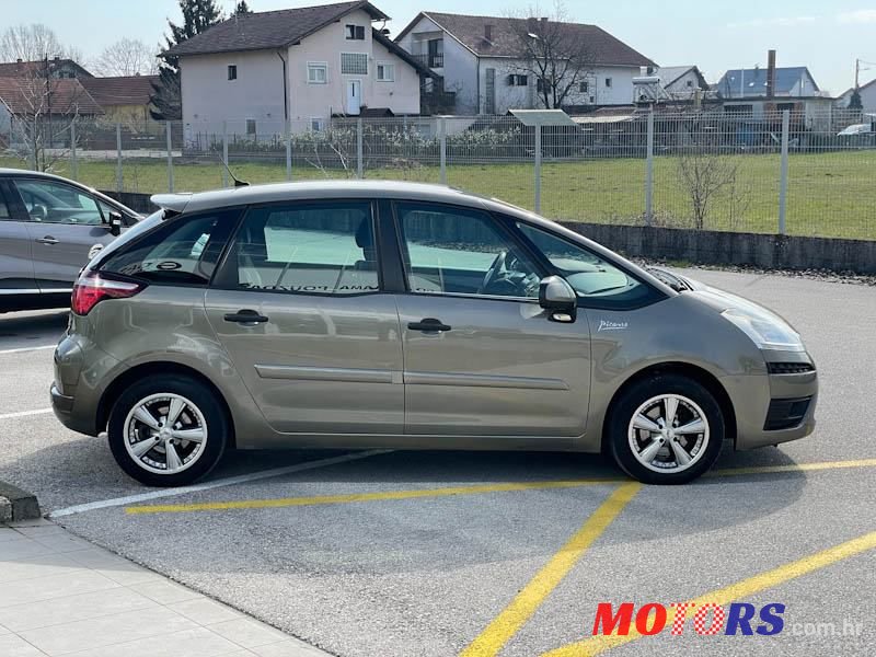 2011' Citroen C4 Picasso 1,6 Hdi photo #4