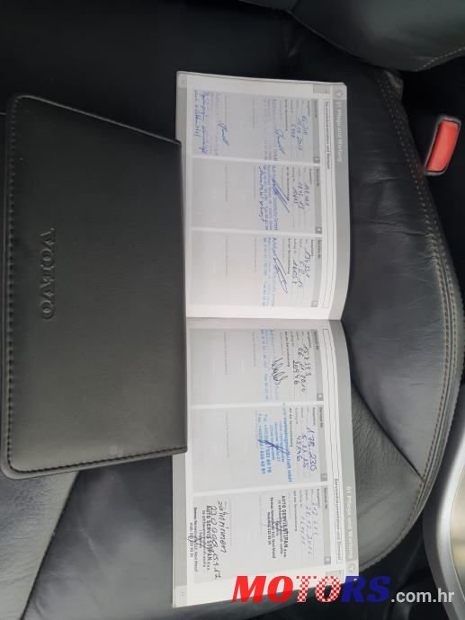 2009' Volvo XC60 Awd D5 photo #5