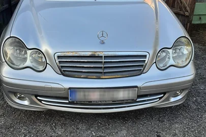 2005' Mercedes-Benz C-Klasa 200 Classic