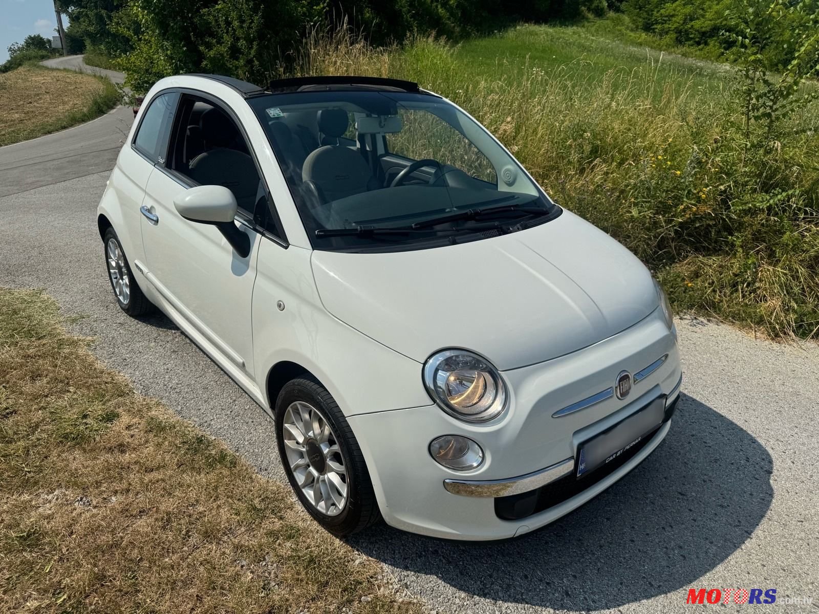 2011' Fiat 500 photo #4