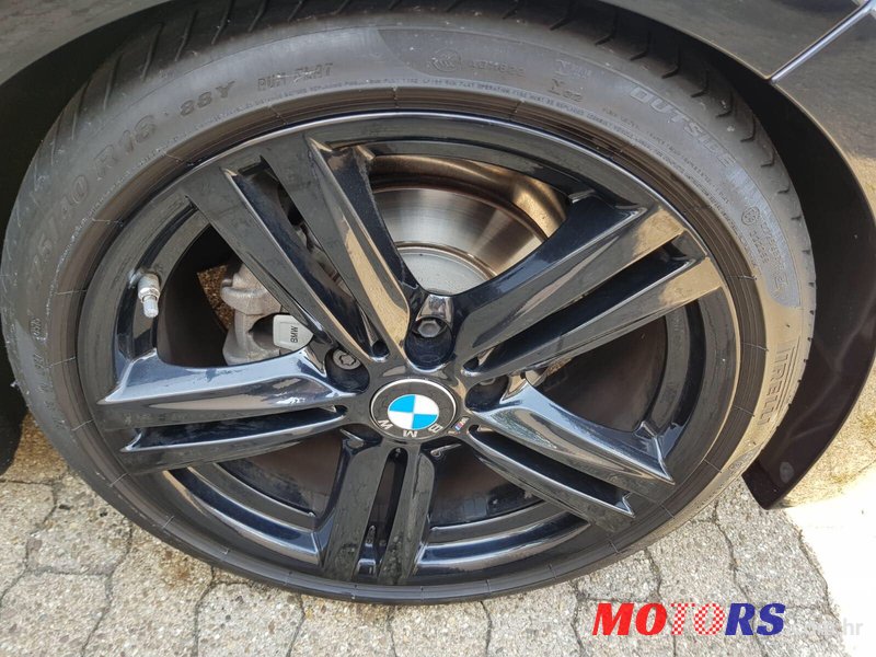 2015' BMW 118 BMW serija 1 118 d M Sport photo #6