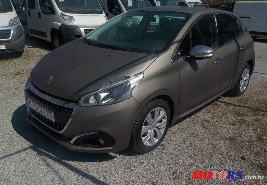 2016' Peugeot 208 photo #1