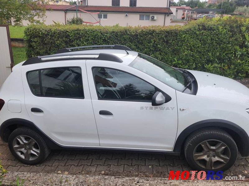 2017' Dacia Sandero 0,9 Tce 90 photo #1