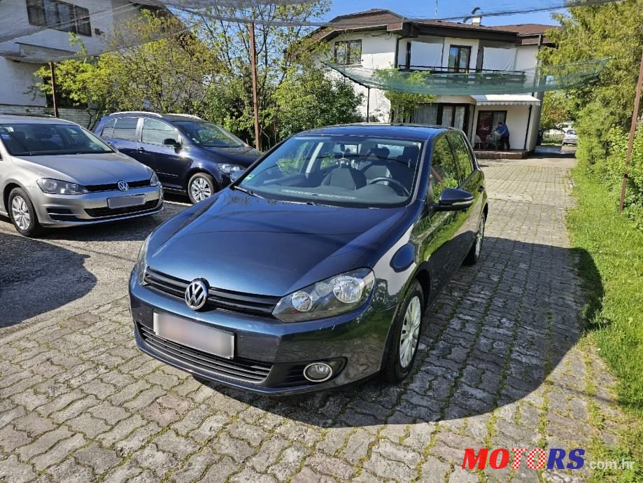2010' Volkswagen Golf 6 1,6 Tdi photo #2