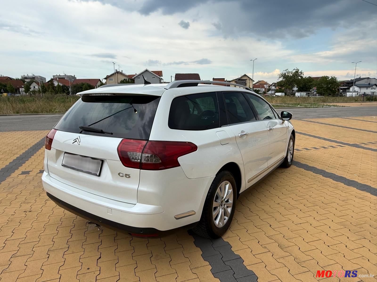 2011' Citroen C5 1,6 Hdi photo #5