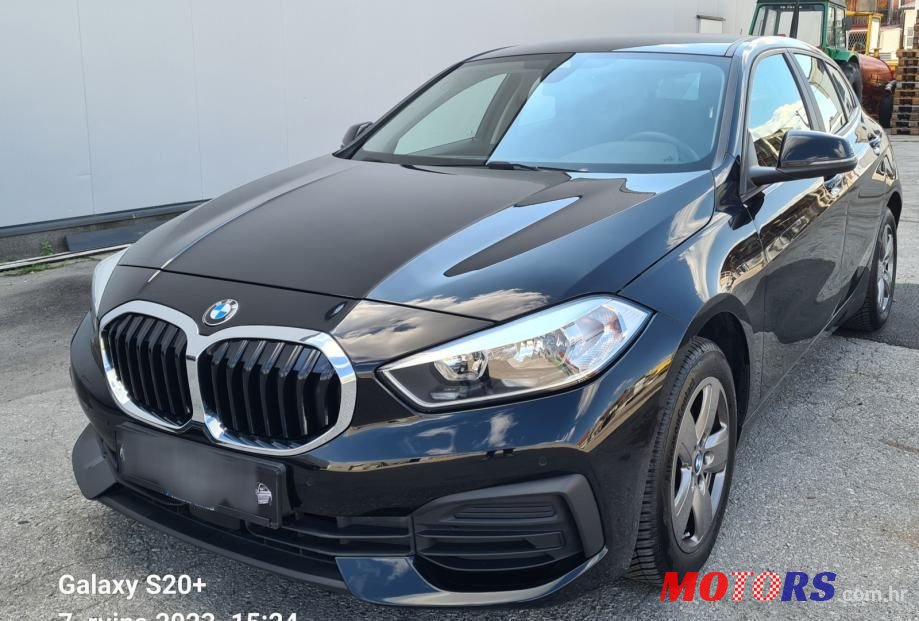 2019' BMW Serija 1 116D photo #6