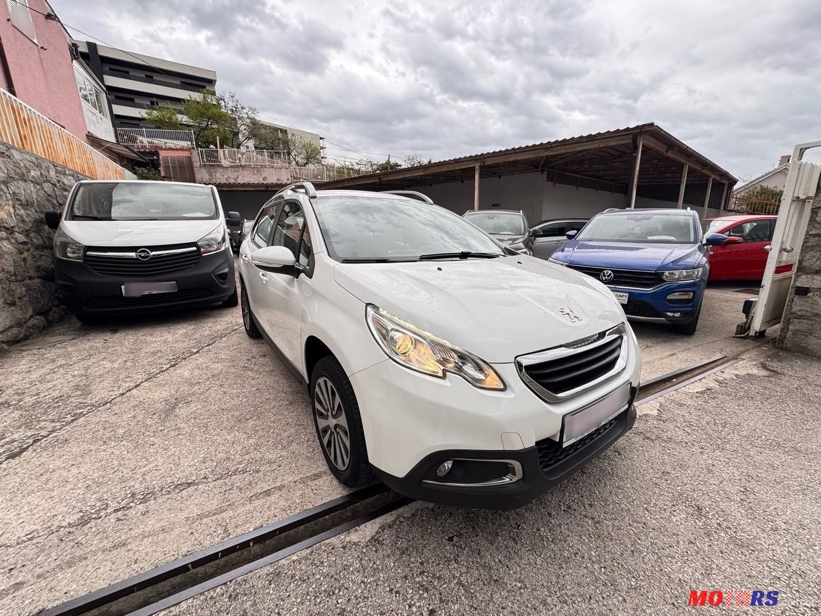 2014' Peugeot 2008 1,6 E-Hdi photo #4