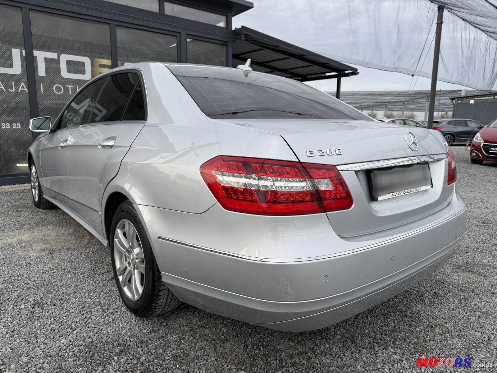 2011' Mercedes-Benz E-Klasa 200 Cdi photo #4