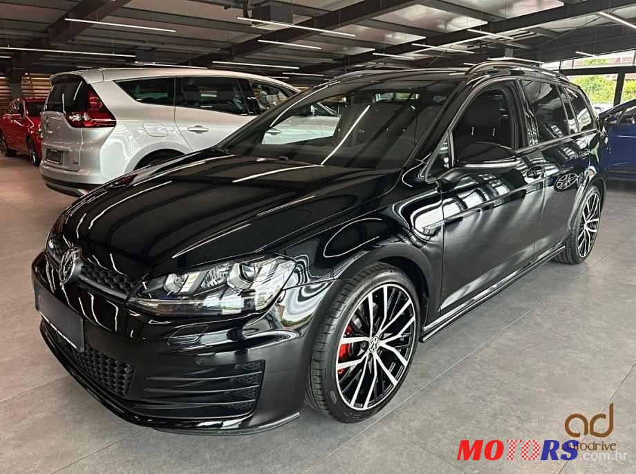 2016' Volkswagen Golf 7 2.0 Gtd photo #1