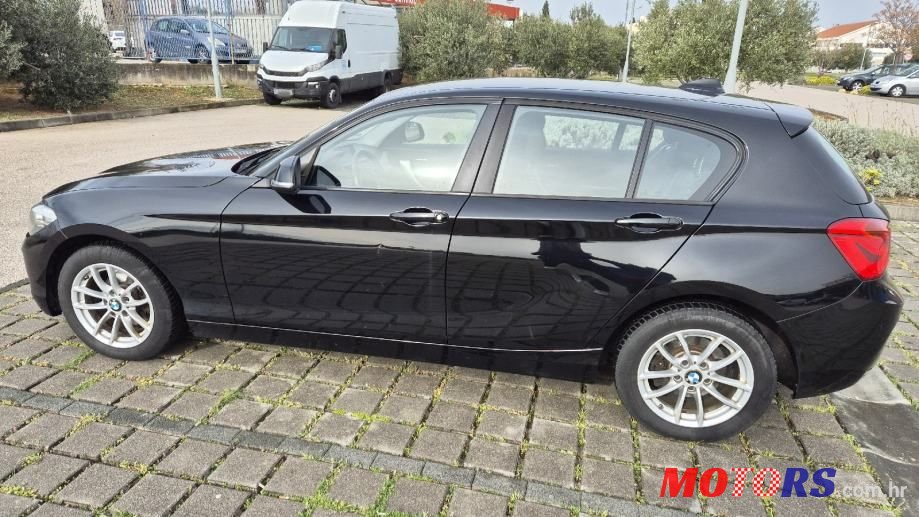 2016' BMW Serija 1 116I photo #3
