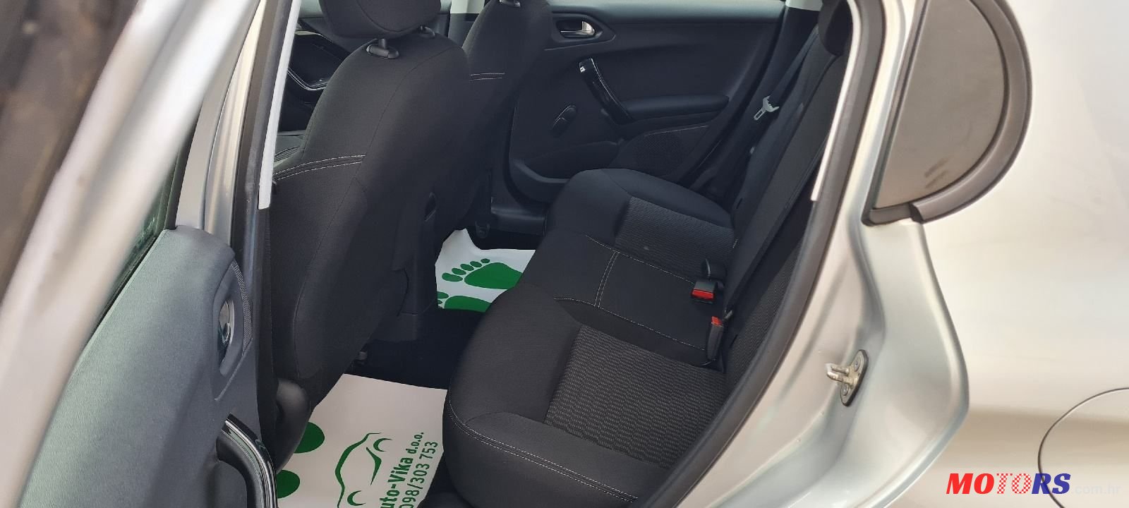 2017' Peugeot 208 1,6 Bluehdi photo #5