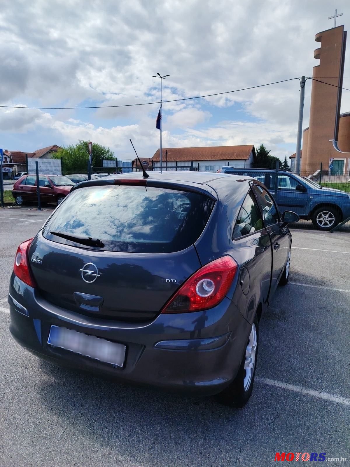 2010' Opel Corsa 1,3 Cdti photo #2