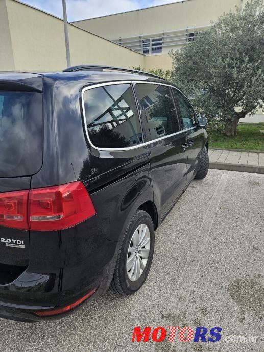 2014' Volkswagen Sharan 2,0 Tdi Bmt photo #6