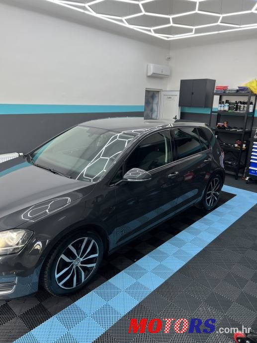 2013' Volkswagen Golf 7 2,0 Tdi Bmt photo #2