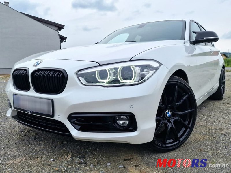 2016' BMW Serija 1 118D photo #2