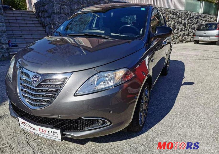 2014' Lancia Y 1,3 Multijet photo #1