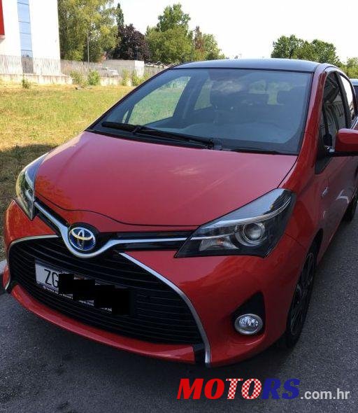 2015' Toyota Yaris 1,5 Vvt-I Red photo #2