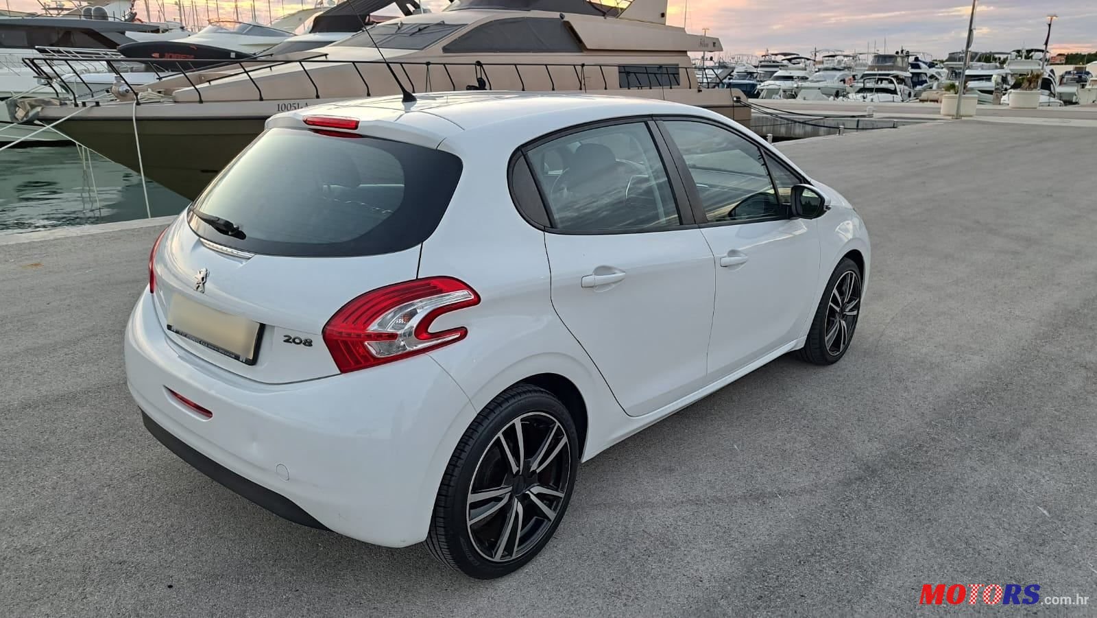 2013' Peugeot 208 1,4 Hdi photo #4