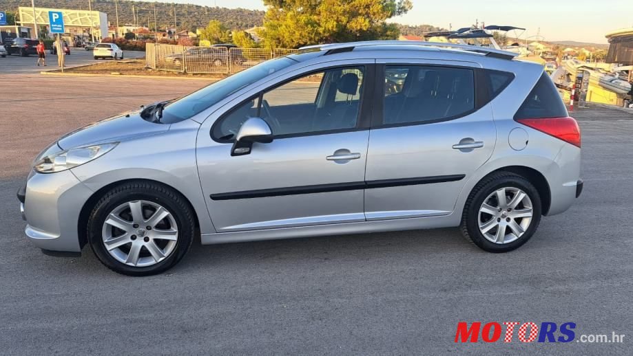 2008' Peugeot 207 Sw photo #3