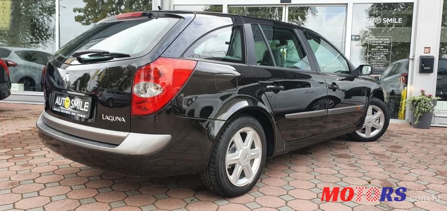 2004' Renault Laguna Grandtour photo #2