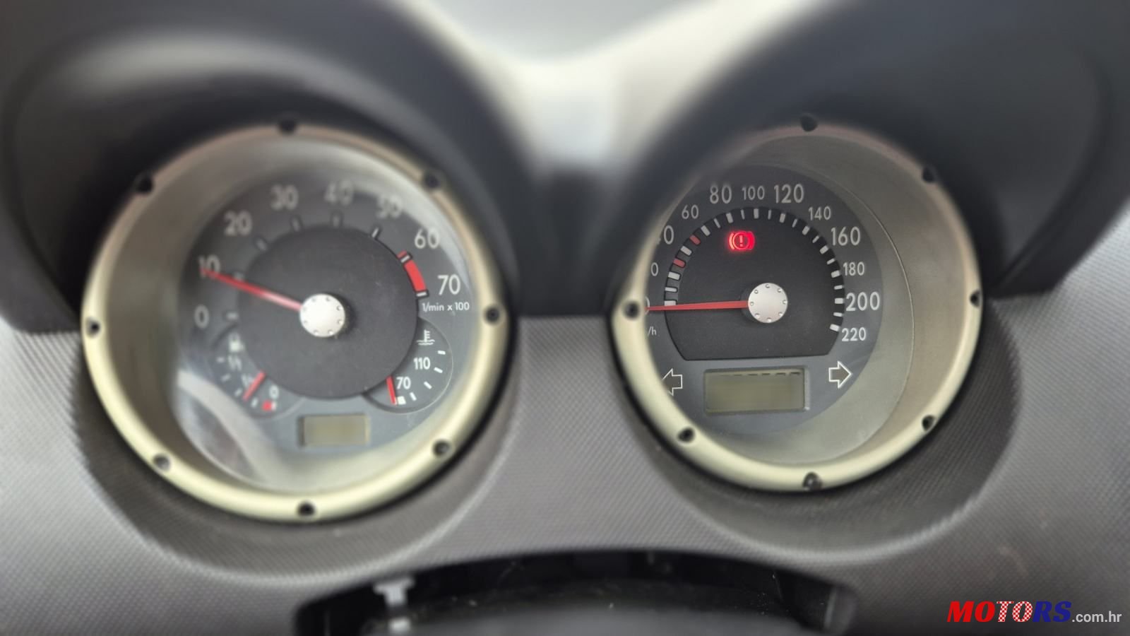 2001' Volkswagen Lupo 1,0 photo #5