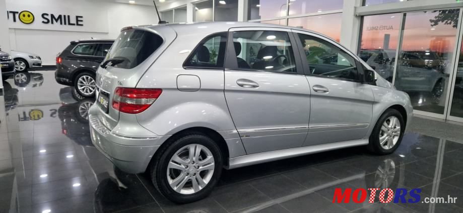 2011' Mercedes-Benz B-Klasa 180 Cdi photo #4