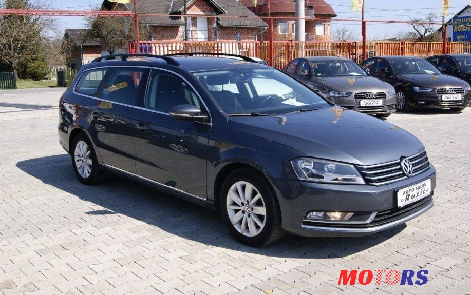 2013' Volkswagen Passat Variant 1,6 Tdi Bmt photo #1