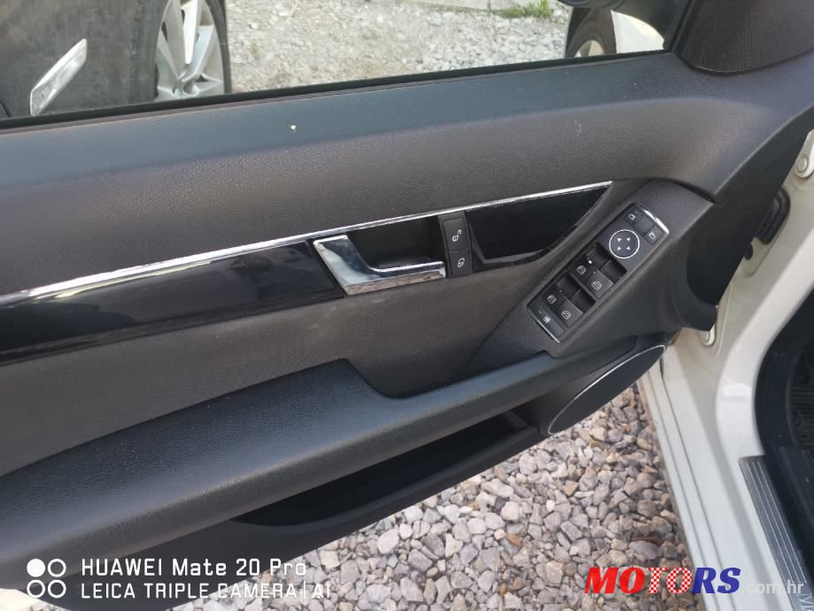 2008' Mercedes-Benz C-Klasa 200 Cdi photo #5