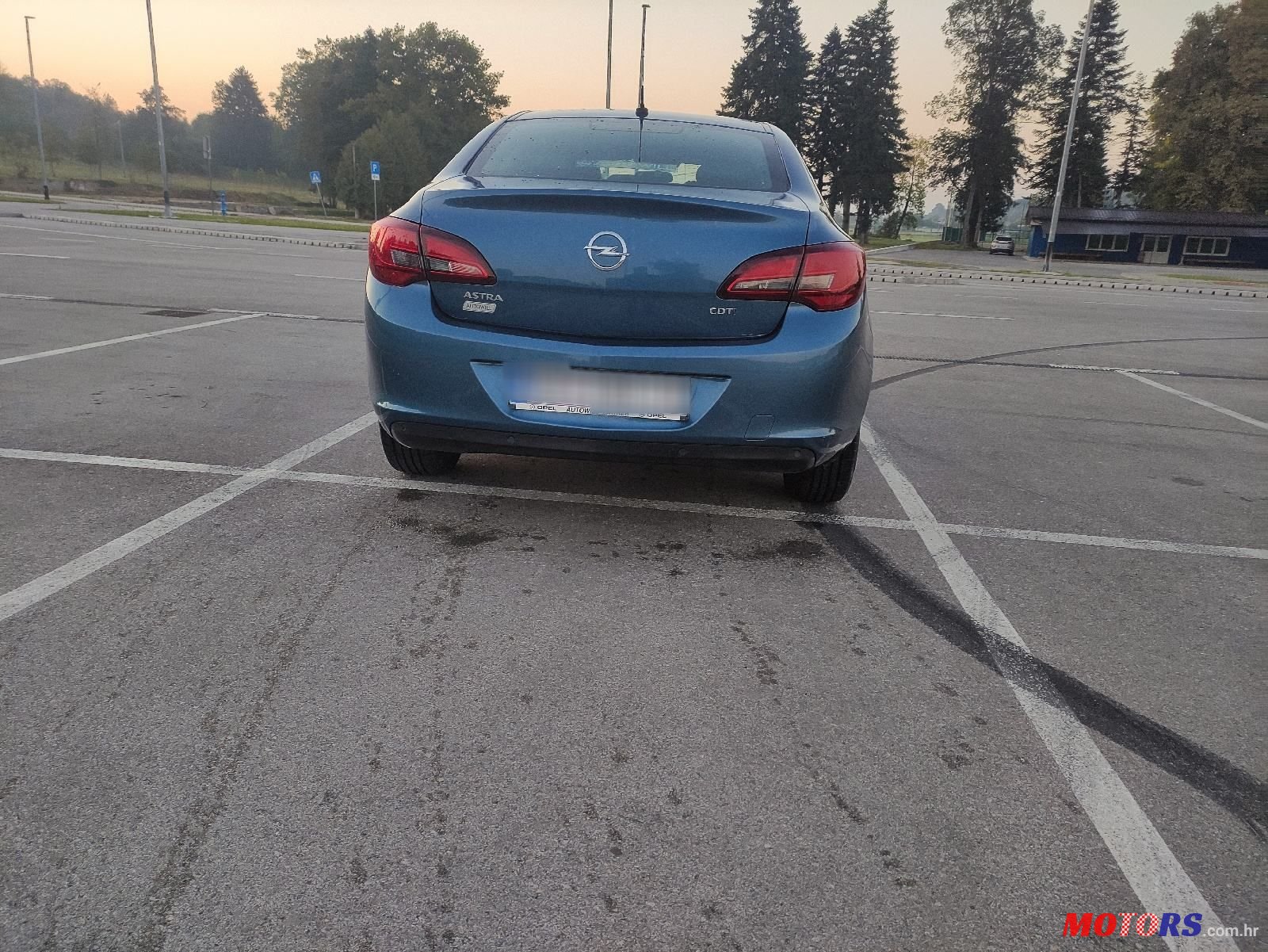 2017' Opel Astra 1.6 Cdti photo #3