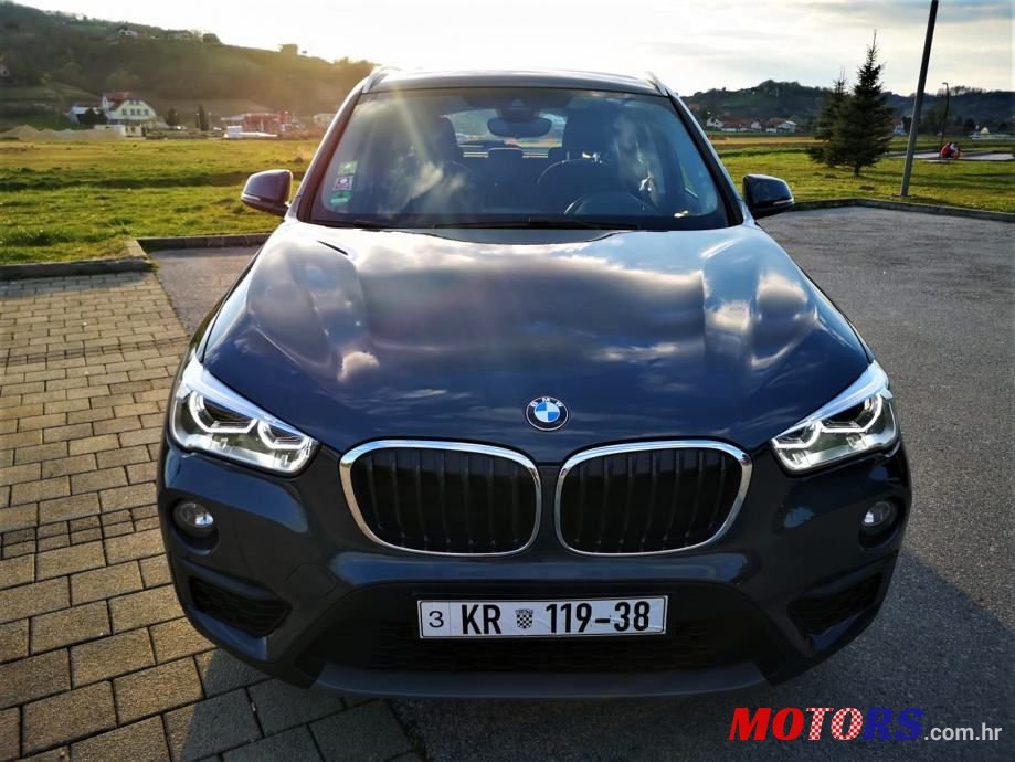 2016' BMW X1 18D photo #2