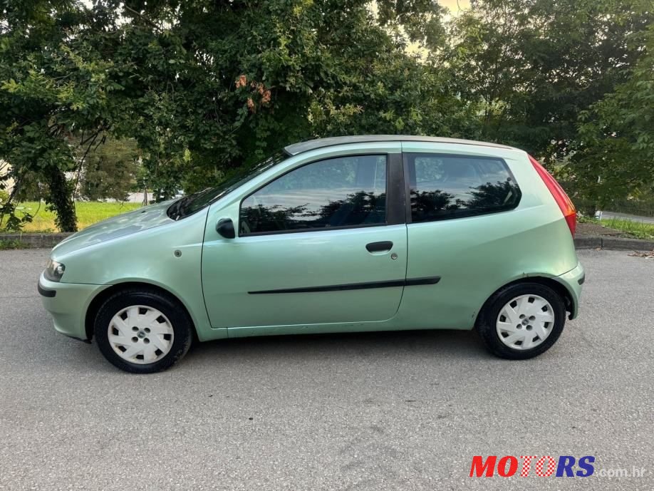 2004' Fiat Punto 1,2 16V photo #1