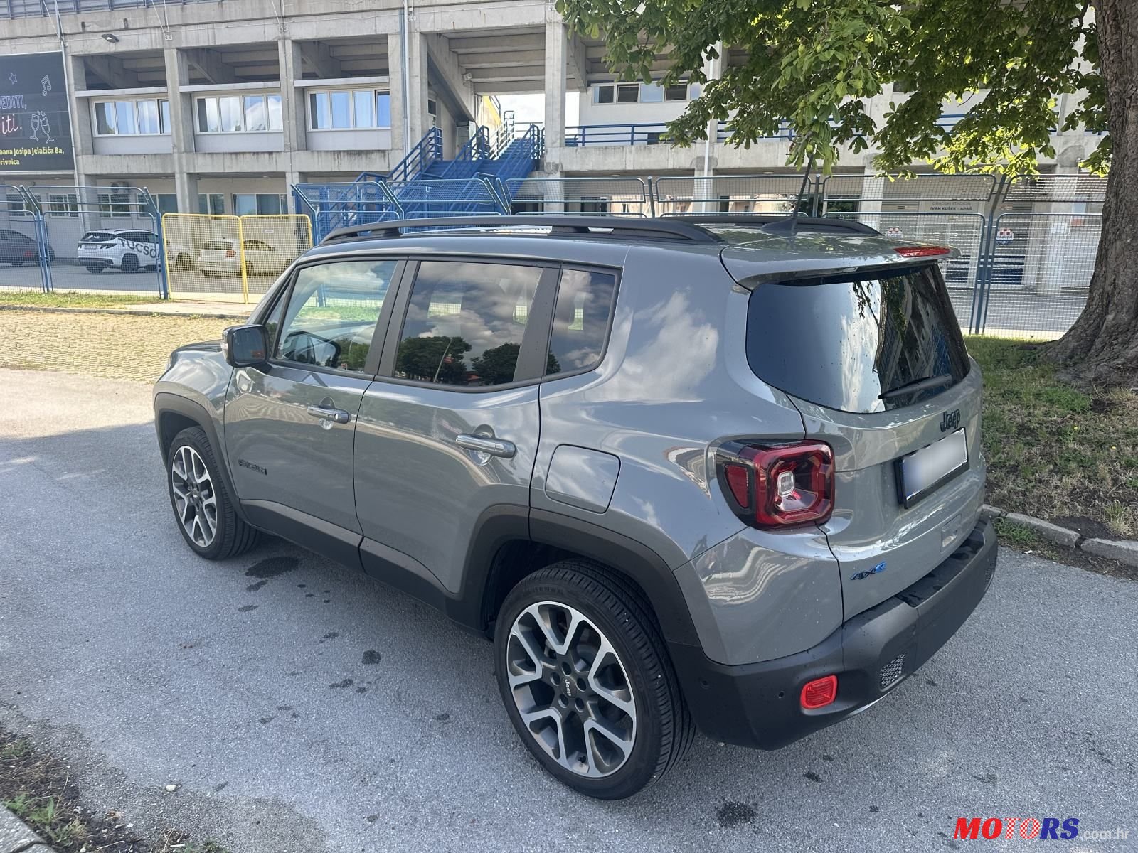 2022' Jeep Renegade 1.3 T4 photo #2