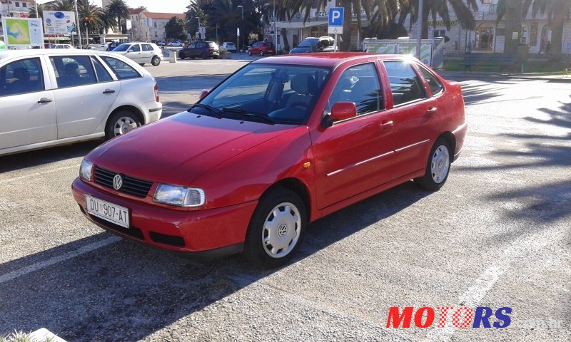 1998' Volkswagen Polo photo #1