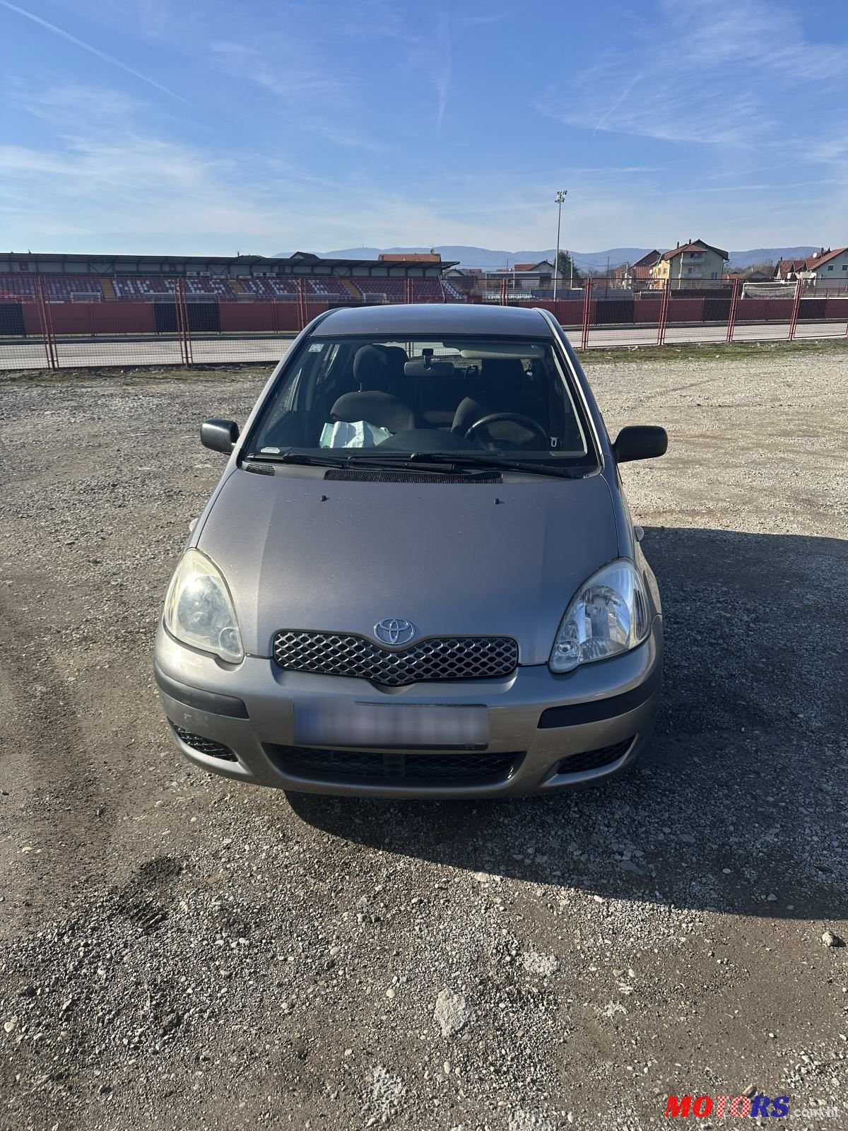2004' Toyota Yaris 1,0 Vvt-I photo #3