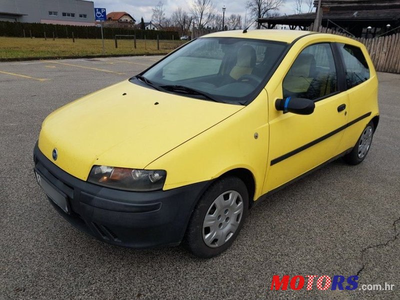 2000' Fiat Punto 1,2 photo #1