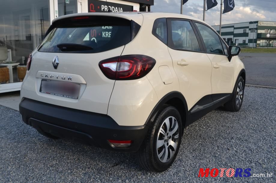 2018' Renault Captur Tce photo #6