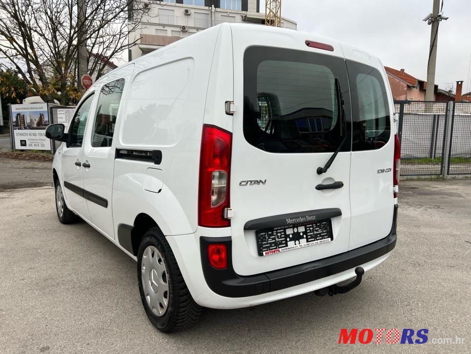 2013' Mercedes-Benz Citan Kombi photo #4
