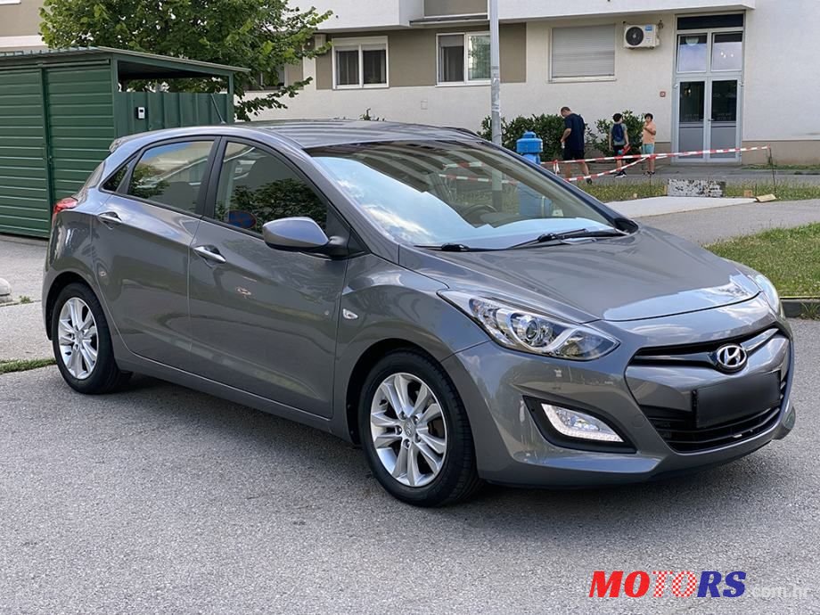 2013' Hyundai i30 1,6 Crdi photo #4