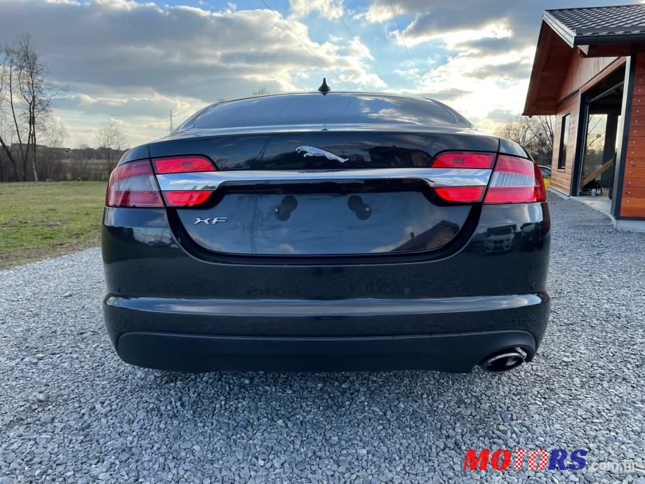 2013' Jaguar XF 2,2 D photo #5