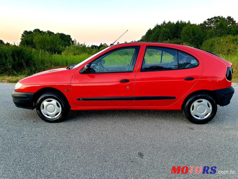 1997' Renault Megane 1,4 E photo #1